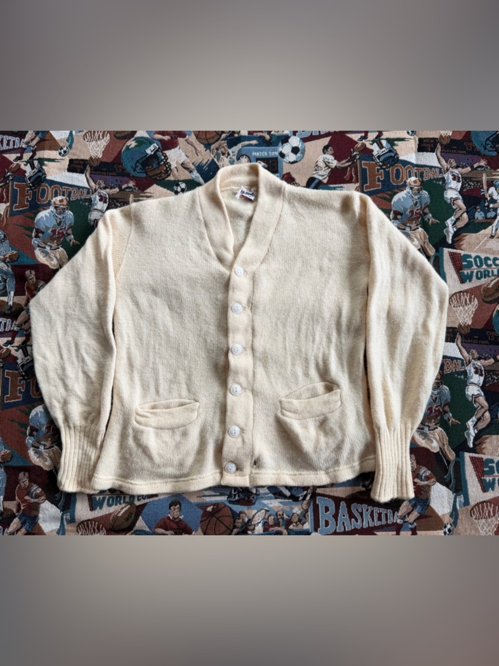 Vintage 60s Women’s Campus Cream Wool Cardigan